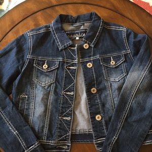 Maurice’s Jean jacket medium wash